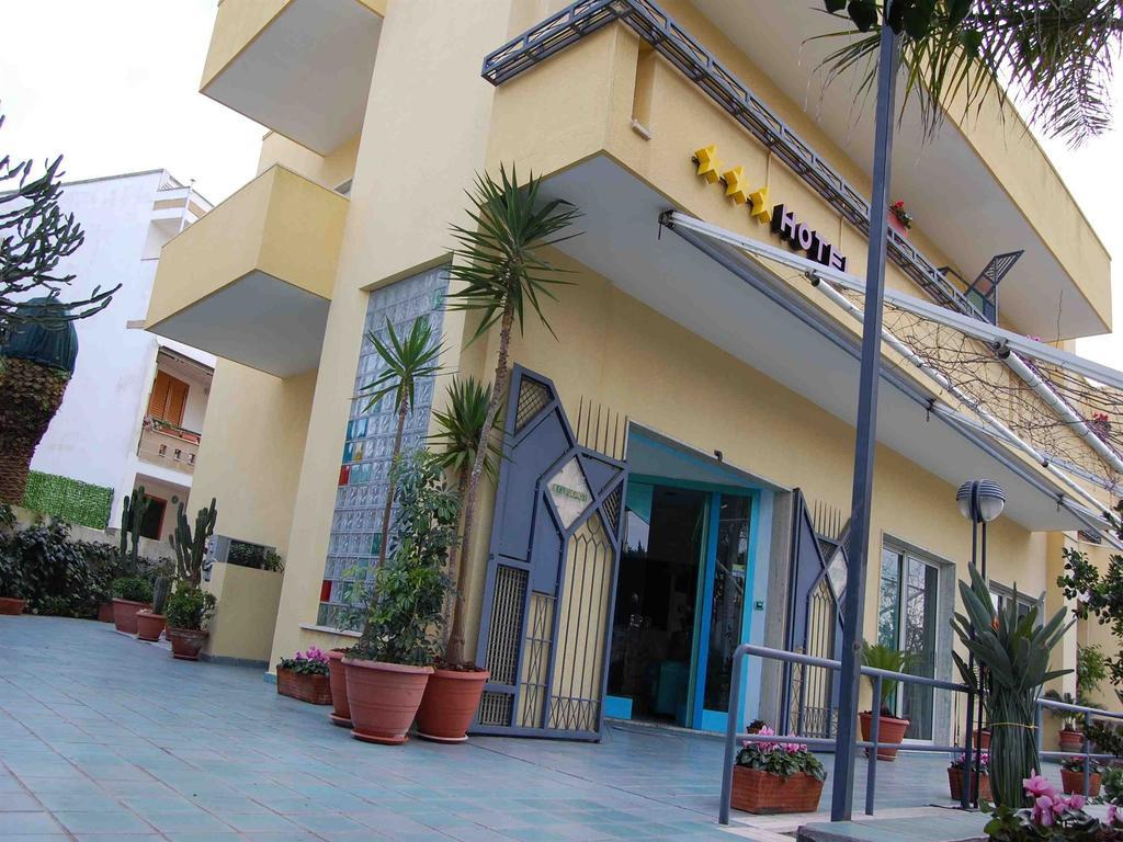 Hotel Pietra Verde Otranto Zimmer foto